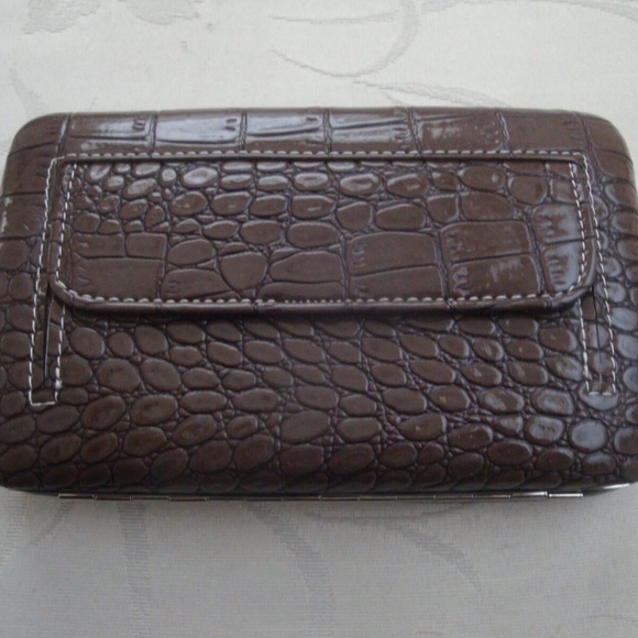 Brown Faux Croc / Snake Rhinestone Bling Cross Clutch Wallet Yesir New - Picture 3 of 6